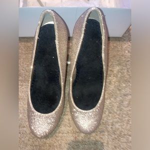Women’s heels size 7